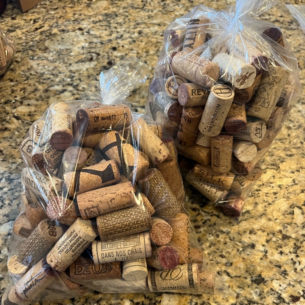 225 Corks for Crafting